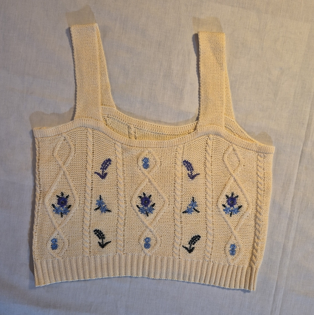 Cottagecore Embroidered Knit Crop Top Cream With Blue Purple Flowers
